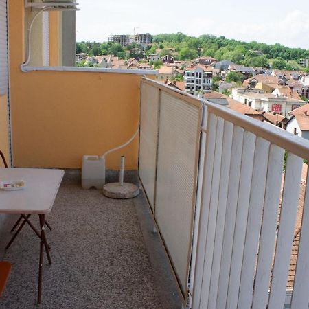 Appartement Dvosoban Stan U Strogom Centru à Kruševac Extérieur photo