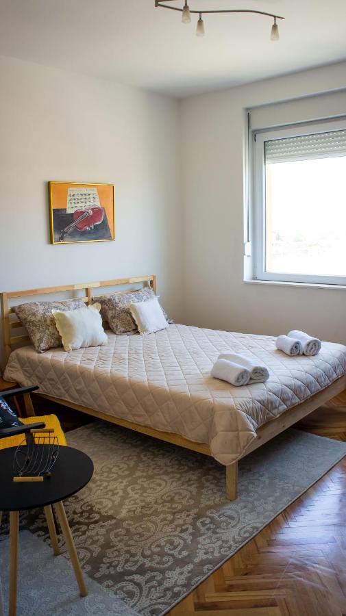 Appartement Dvosoban Stan U Strogom Centru à Kruševac Extérieur photo